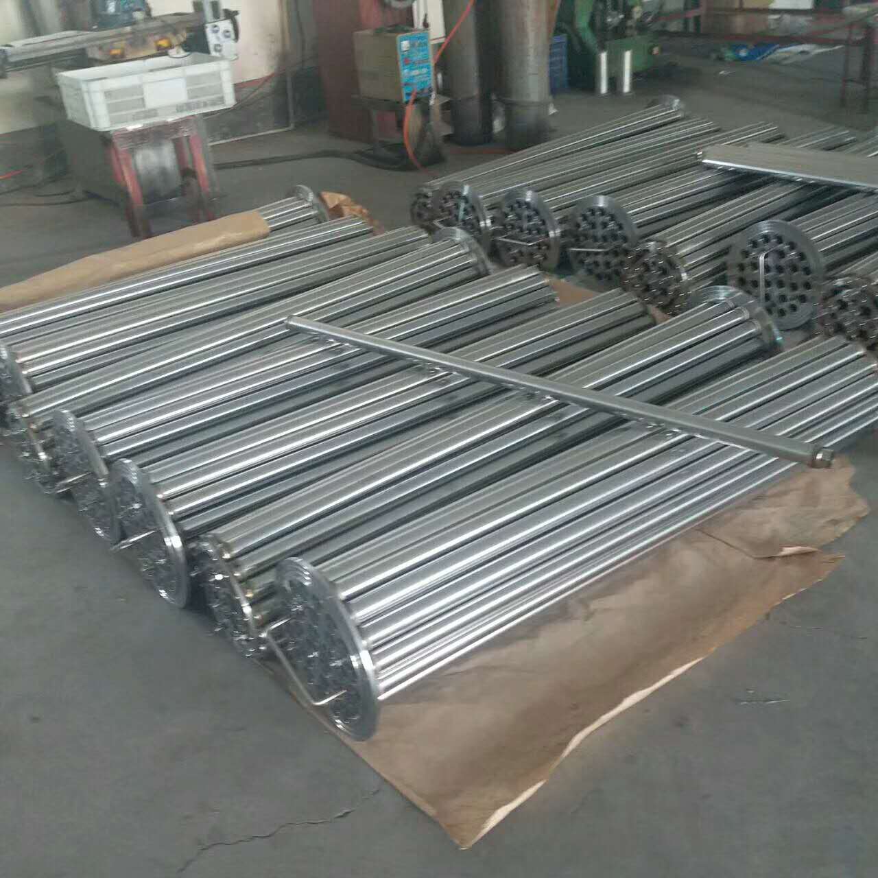 約翰遜不銹鋼楔形絲繞絲濾管 糞便脫水機濾網(wǎng) 不銹鋼骨架 污水處理過濾設備濾芯